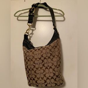 Coach-X-Large Legacy Duffle/Bucket (VINTAGE) AUTHENTIC